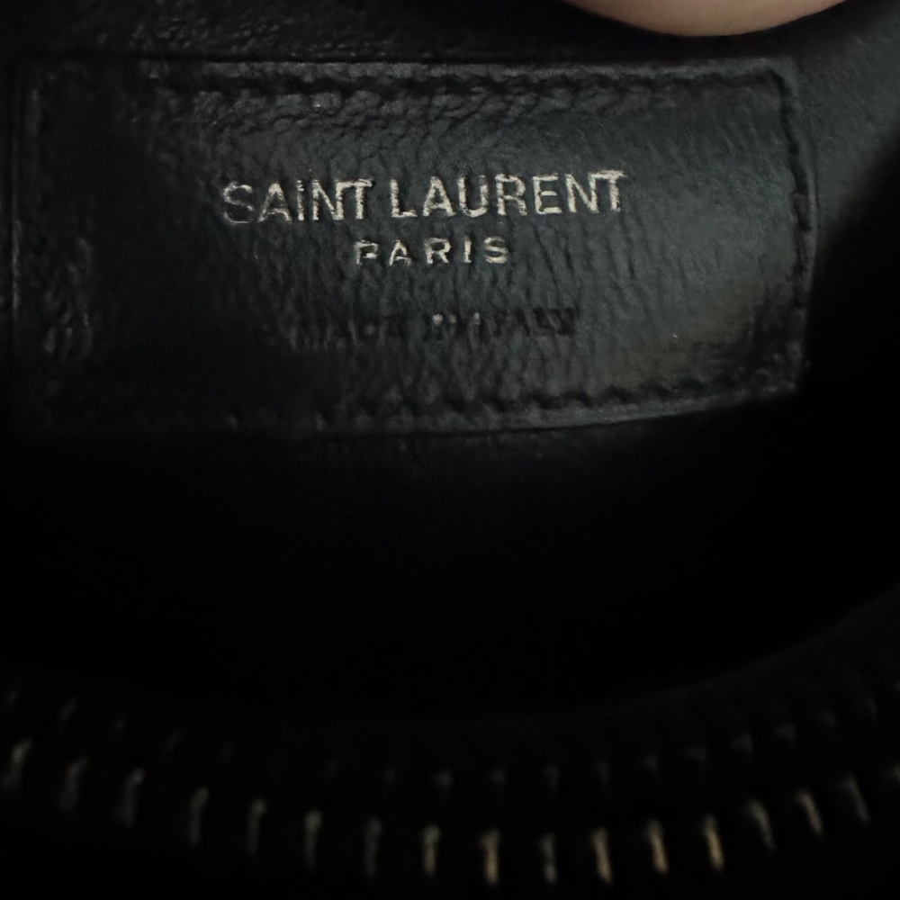 Yves Saint Laurent Black Quilted Leather Chain Shoulder Bag - Picture 8 of 16